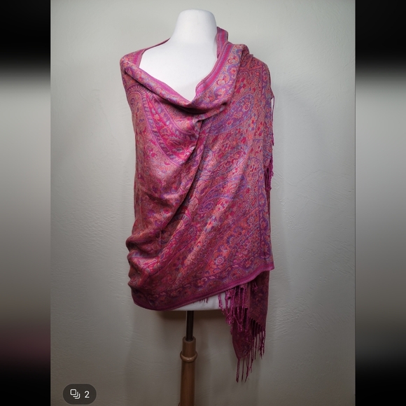 unbranded Accessories - Bohemian Cashmere mix Wide Shoulder Shawl Paisley Flower hotpink/multico…